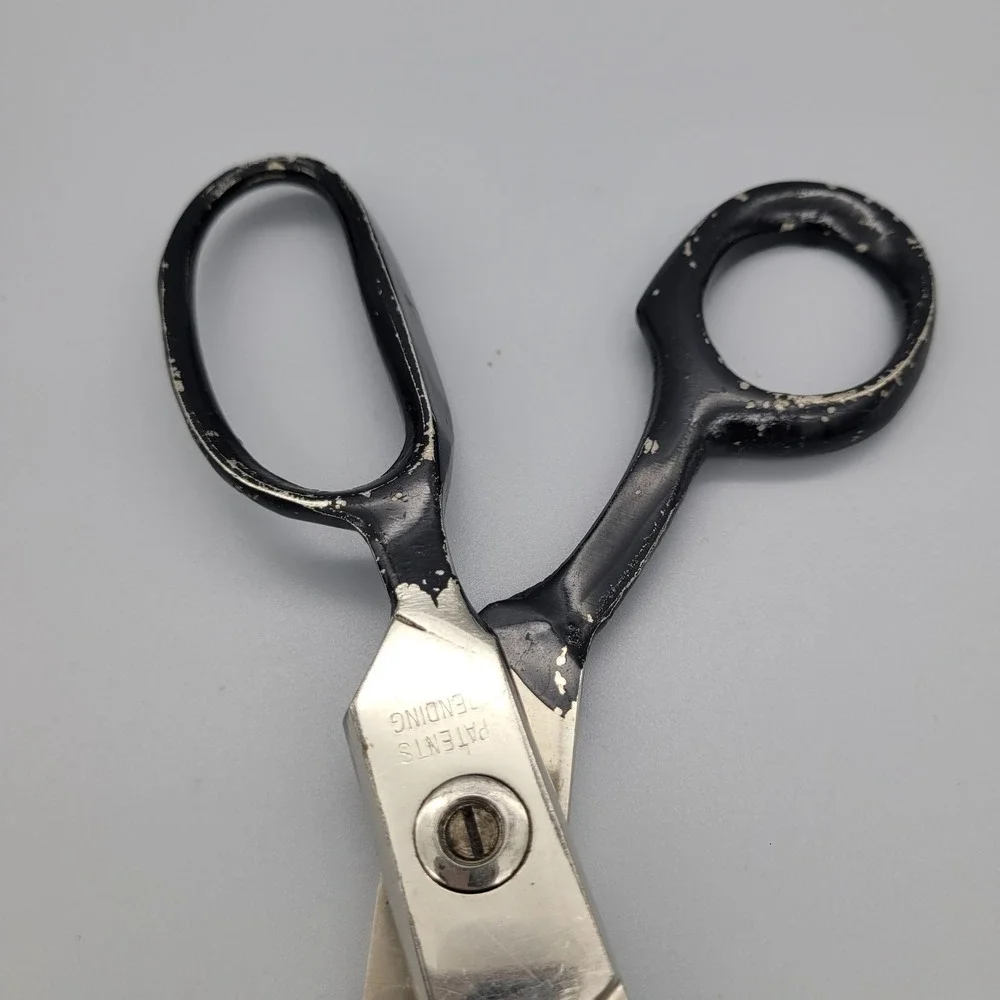 Vintage Joy USA Pinking Shears 9 Inch Heavy Duty Zig Zag Fabric Scissors‎ Black